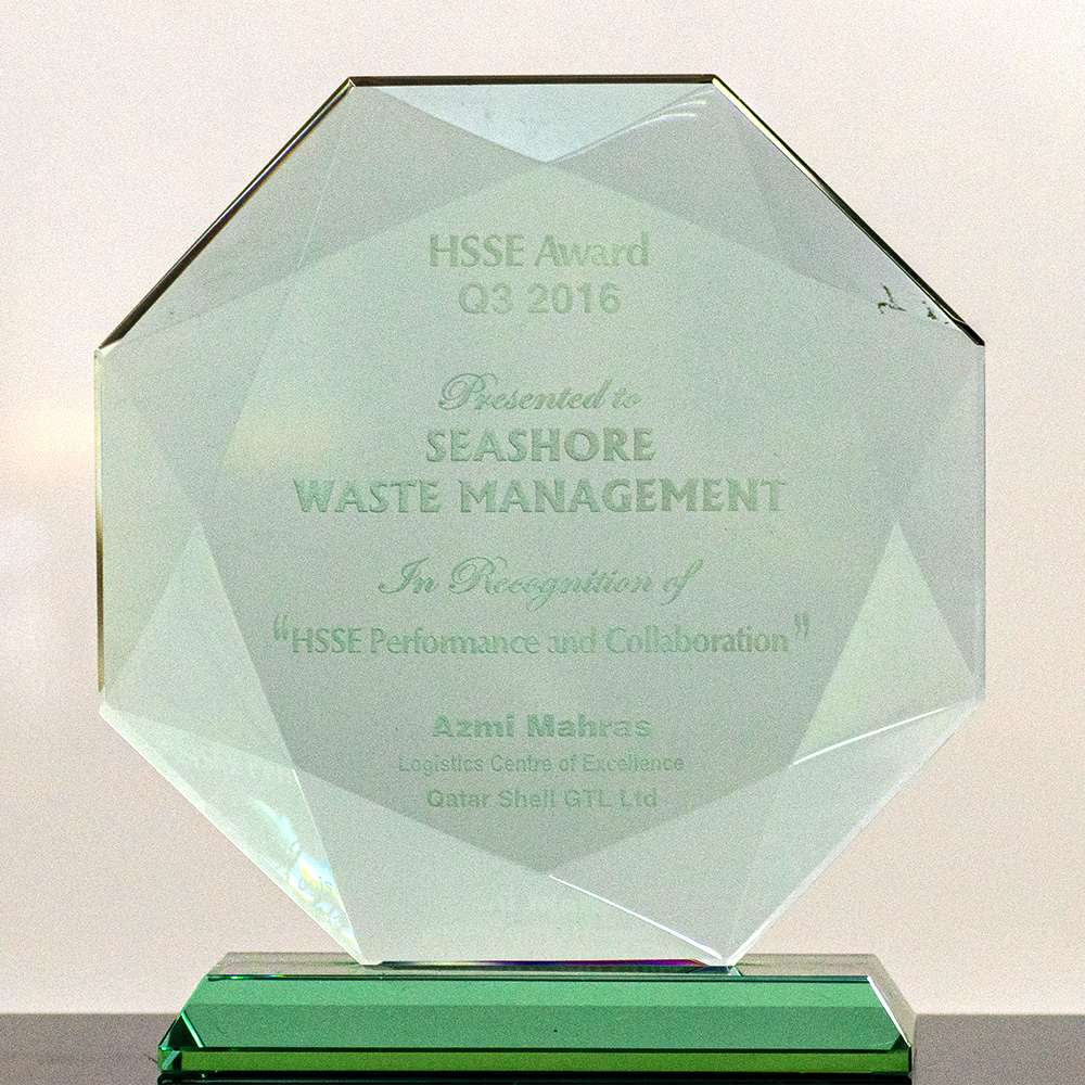 1.9-HSSE-Award-–-Q3-2016-Presented-by-Qatar-Shell-GTL-Ltd.-in-recognition-of-the-Best-HSSE-Performance-and-Collaboration.